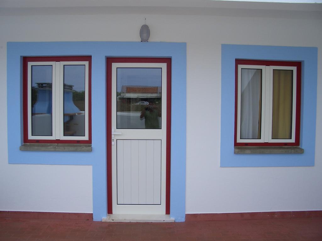 Apartamentos Monte Da Rosa Vila Nova de Milfontes Szoba fotó